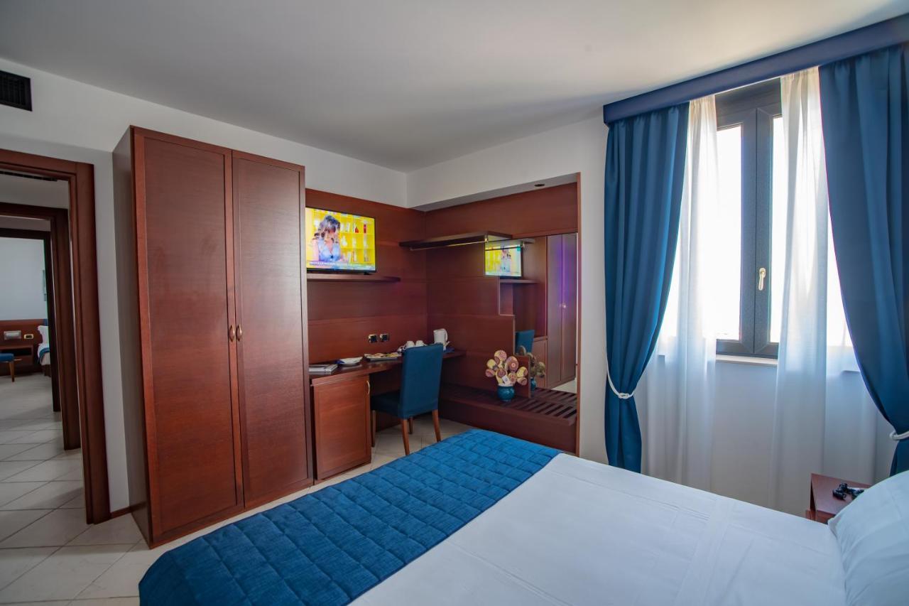 Best Western Hotel Nettuno Brindisi Kültér fotó